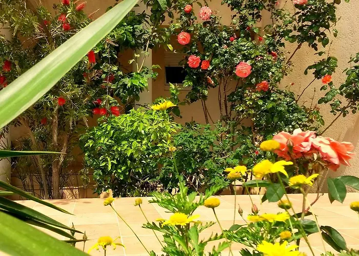 Hotel apartamentowy Saint Michel