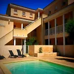 Saint Michel Hotel apartamentowy LʼÎle-Rousse