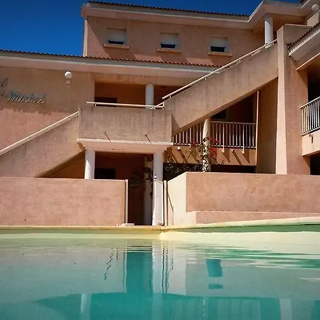 아파트호텔 Saint Michel 3*