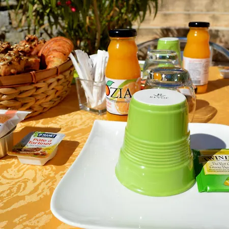 Saint Michel 아파트호텔 LʼÎle-Rousse