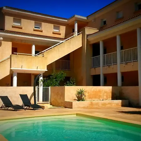 Saint Michel 3* LʼÎle-Rousse