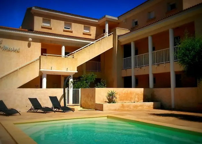 Saint Michel 3* L'Ile-Rousse (Corsica)